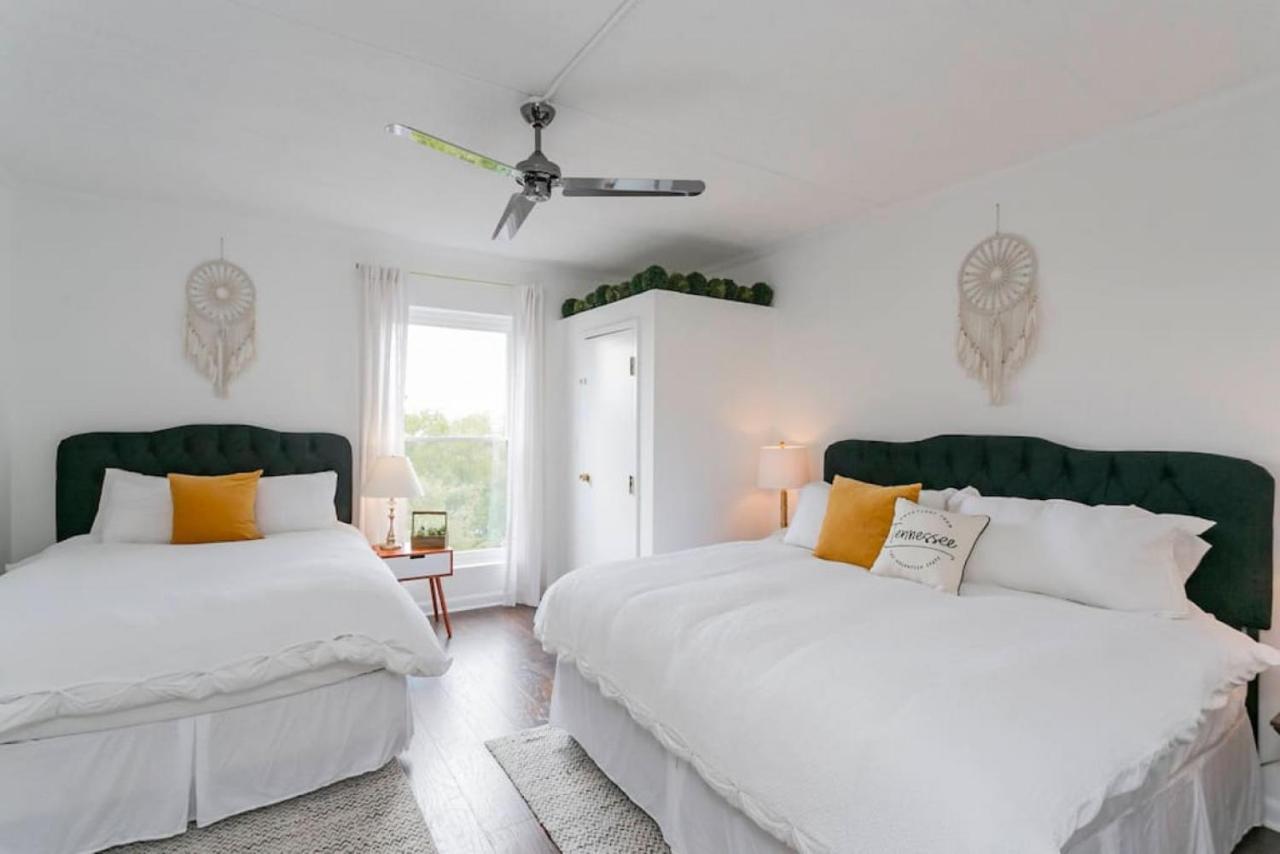 Elvis But Modernized 3 Beds Pool Parking Holiday home